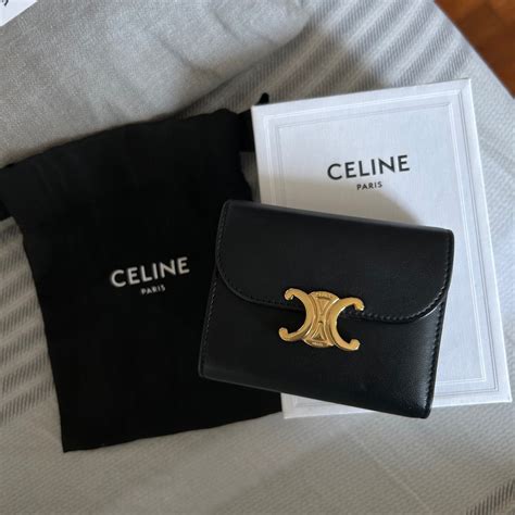 celine small wallet triomphe in shiny calfskin|Women's Triomphe small flap wallet in shiny calfskin .